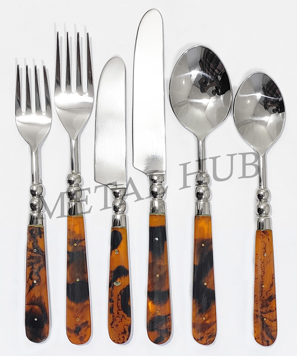 Red Turtoise Inlay Flatware Set